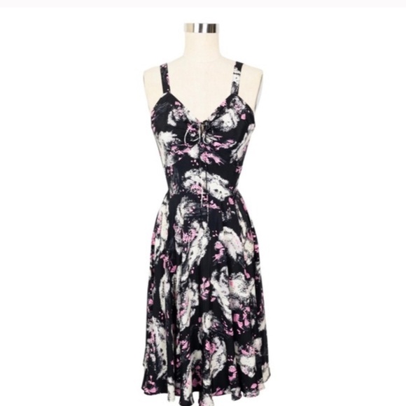 Hurricane Ladies L’amour Dress size 8 - Picture 1 of 5